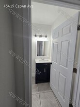 45419 Cedar Ave in Lancaster, CA - Building Photo - Building Photo