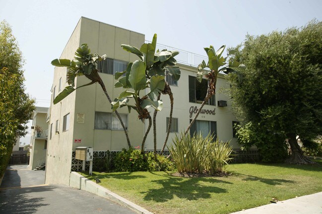 Glenwood Apartments in Glendale, CA - Building Photo - Building Photo