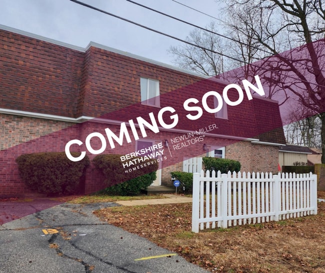 property at 2901 Poplar St