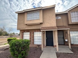 5827 N 59th Dr in Glendale, AZ - Building Photo