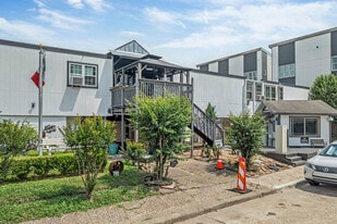 9607 Riddlewood Ln in Houston, TX - Building Photo