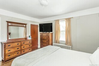 29 Ford St in Glen Cove, NY - Building Photo - Building Photo