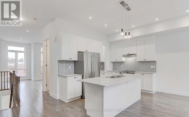 11 Howick Ln in Richmond Hill, ON - Building Photo - Building Photo