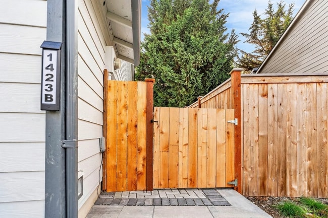 1423 85th Dr NE in Lake Stevens, WA - Building Photo - Building Photo