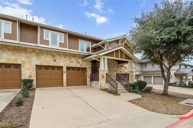 property at 2930 Grand Oaks Loop