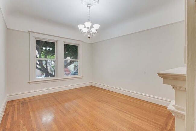 property at 3400 Sacramento St