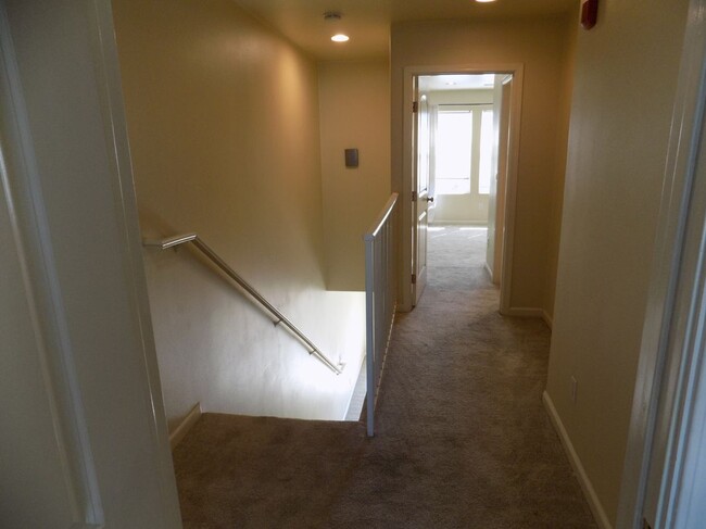 5114 Wall Ave