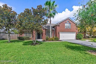 165 N Lake Cunningham Ave in Fruit Cove, FL - Building Photo