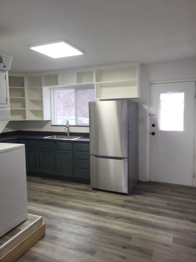 244 Westwood Rd in Manhattan, KS - Building Photo - Building Photo