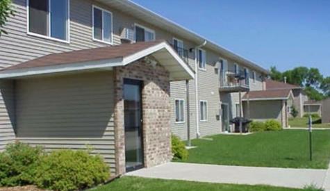 Park Apartments in Hillsboro, ND - Foto de edificio