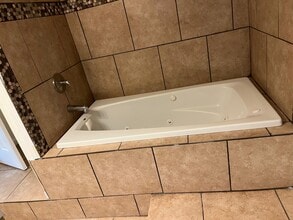 1308 Woodfall Dr in Birmingham, AL - Building Photo - Building Photo