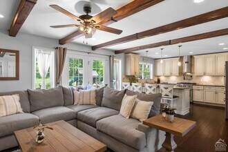 174 Grove School Rd in Catskill, NY - Building Photo - Building Photo