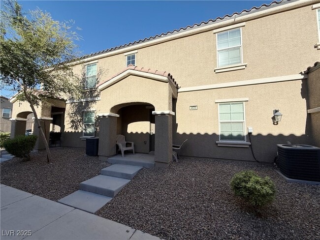 property at 4628 Woolcomber St