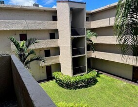 10651 SW 108th Ave, Unit 3K in Miami, FL - Foto de edificio - Building Photo