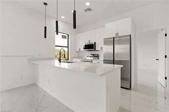 853 Frederick Reid St E in Lehigh Acres, FL - Building Photo - Building Photo