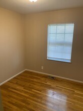 4938 Marshall Dr in Omaha, NE - Building Photo - Building Photo