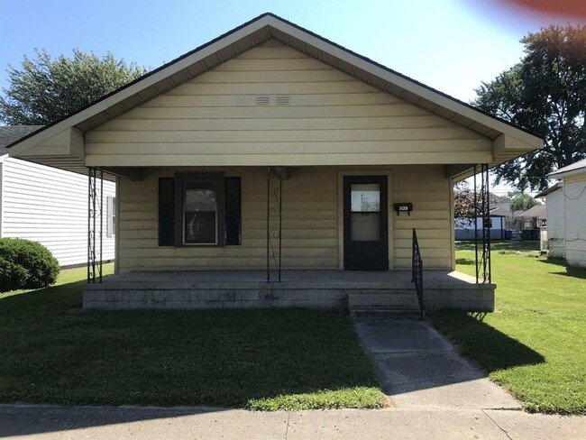 property at 1128 S Waugh St