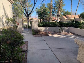 8701 Millsboro Dr in Las Vegas, NV - Building Photo - Building Photo