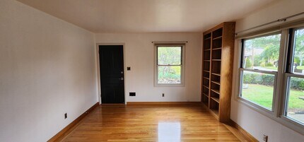 6330 9th Ave in Sacramento, CA - Building Photo - Building Photo