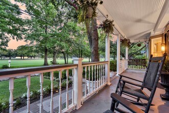 2142 Golfview Dr in Charleston, SC - Building Photo - Building Photo