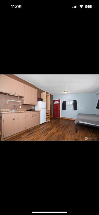 2126 Zephyr Pl, Unit ADU in Bellingham, WA - Building Photo