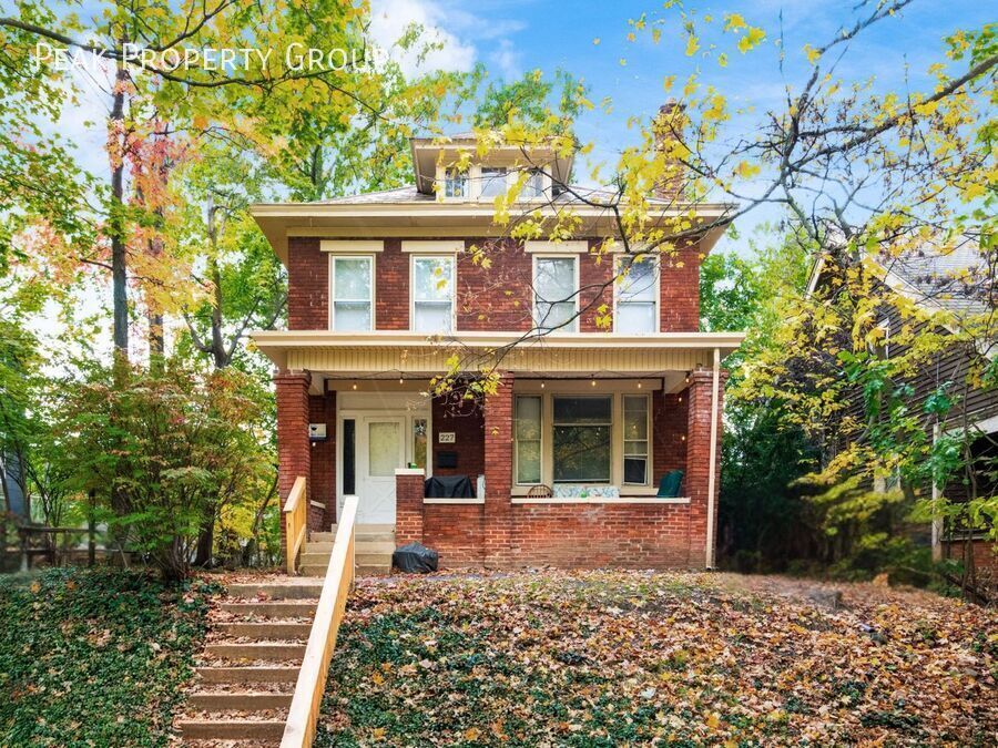 227 E Northwood Ave in Columbus, OH - Building Photo