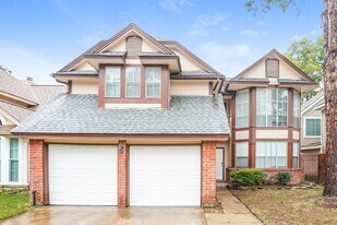 16035 Rustic Sands Dr in Houston, TX - Building Photo