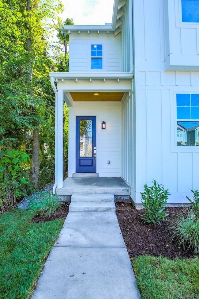 6007 California Ave in Nashville, TN - Building Photo - Building Photo
