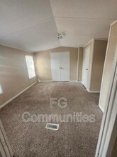 3013 Michelle Cir in Selma, NC - Building Photo - Building Photo