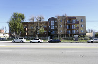 Avila Heights in North Hollywood, CA - Foto de edificio - Building Photo