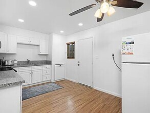 4893 Coconino Way in San Diego, CA - Building Photo - Building Photo