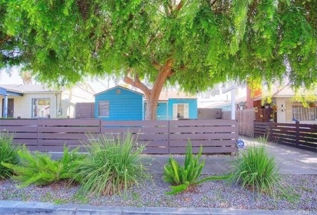 property at 1340 Bennett Ave