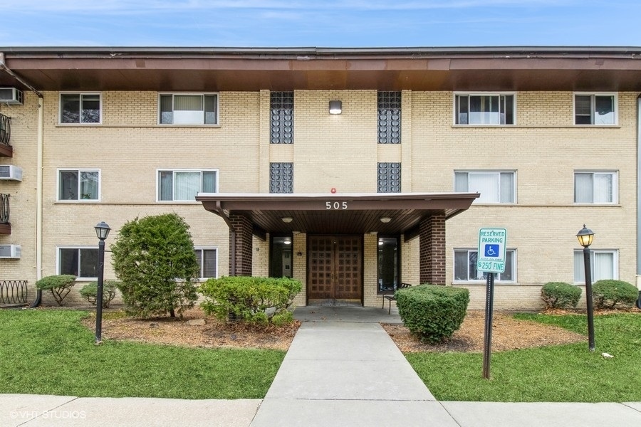 505 S Cleveland Ave in Arlington Heights, IL - Building Photo