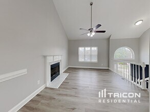 6805 Bodgit Ln in Charlotte, NC - Building Photo - Building Photo