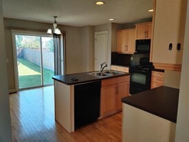 222 Royal Oak Cir NW in Calgary, AB - Building Photo