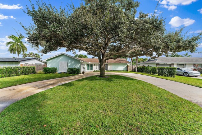 4193 Hyacinth Cir N in Palm Beach Gardens, FL - Foto de edificio - Building Photo