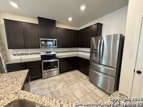 3866 Legend Hill in New Braunfels, TX - Building Photo - Building Photo
