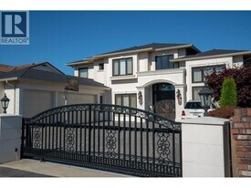 47xx Cabot Dr in Richmond, BC - Building Photo