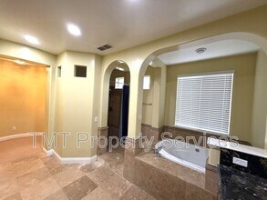 6912 Riqueza Ct in Elk Grove, CA - Building Photo - Building Photo