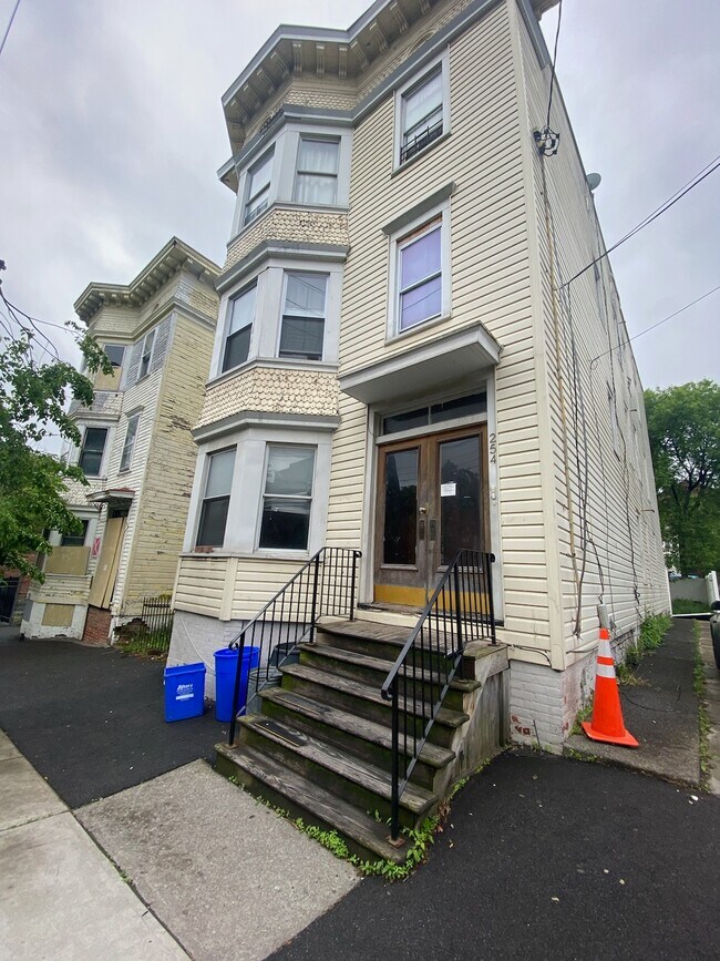 254 Sheridan Ave in Albany, NY - Building Photo - Building Photo
