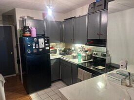 200 Swanton St in Winchester, MA - Building Photo