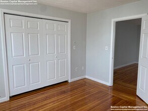 15 Wave Ave, Unit 2 in Revere, MA - Building Photo - Building Photo