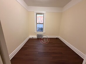 853 Van Nest Ave in Bronx, NY - Building Photo - Building Photo