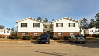 The Huntley North in Aiken, SC - Building Photo