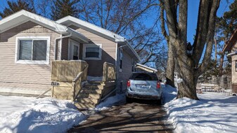 1721 Mershon St in Saginaw, MI - Building Photo