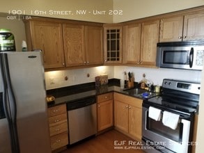 1901 16th St NW-Unit -Unit 202 in Washington, DC - Building Photo - Building Photo