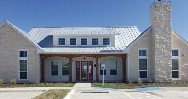 Fish Pond at Cuero in Cuero, TX - Building Photo - Building Photo