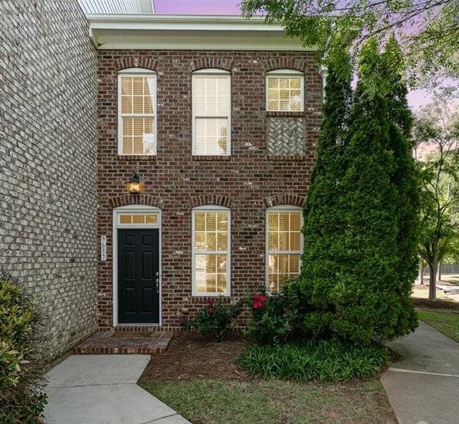 property at 9637 Longstone Ln