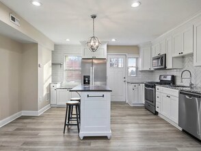103 N Athol Ave in Baltimore, MD - Building Photo - Building Photo