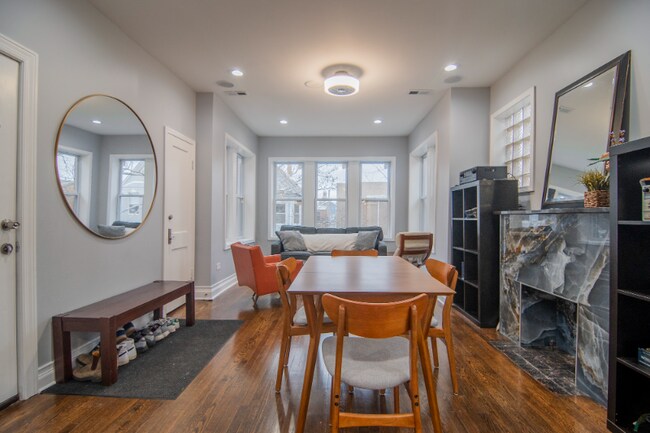 3024 N Avers Ave in Chicago, IL - Building Photo - Building Photo